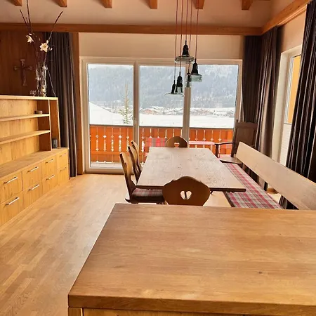 Ski-in Ski-out Alpine Flat Lägenhet